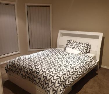 Werribee House | Pacific Werribee Home 25 Min CBD Airport