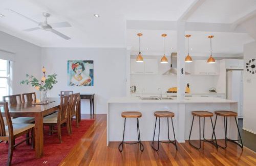 Paddington House | Paddington Cottage - A Classic Queenslander Stay