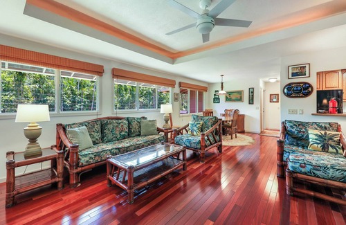 Wainiha House | Paddle to the Beach from a Private Family Retreat-A/C-Central to Hanalei & Ke'e