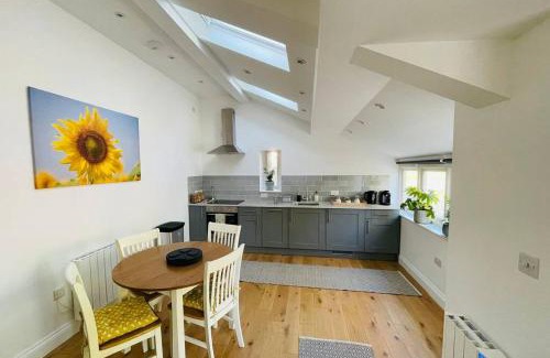 Castle Combe House | Paddock View, Castle Combe