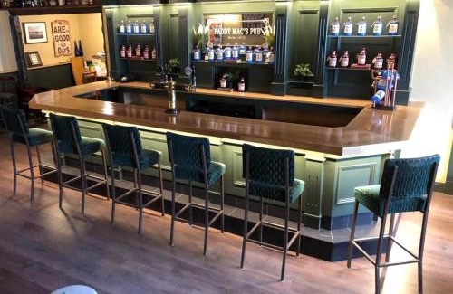 Drumshanbo House | Paddy Mac's Self Catering Holiday Bar