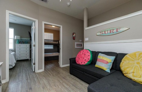 Corpus Christi Villa | Padre Beach View 237K