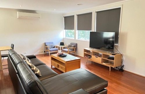 Page House | Page 3BR House, Free WiFi, Netflix, Parking