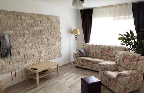 Targoviste Apartment | Page2 Apartament