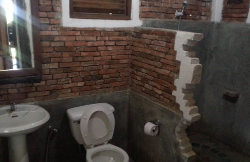 Mae Hi Hotel | Pai Love & Baan Chon Phao Resort