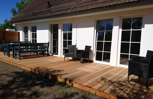 Ostseebad Ahrenshoop Apartment | Painting group room - guest house & beach hall