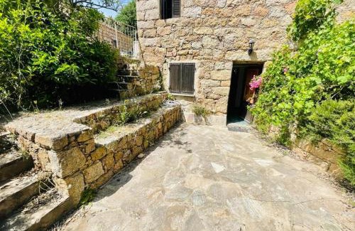 Pietrosella Apartment | Paisible Holidays For 4 Gîte 60 M With Garden !