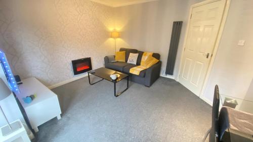 Paisley Apartment | Paisley Central Apartment #3