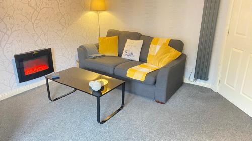 Paisley Apartment | Paisley Central Apartment #3