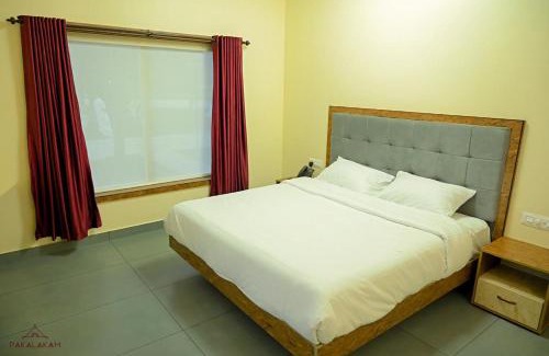 Cherplassery Resort | Pakalakam Resorts
