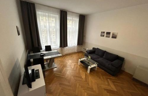 Nibelungen-Viertel Apartment | Paky Appartements 00411