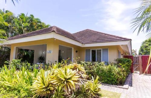 Priory Villa | Palace at home