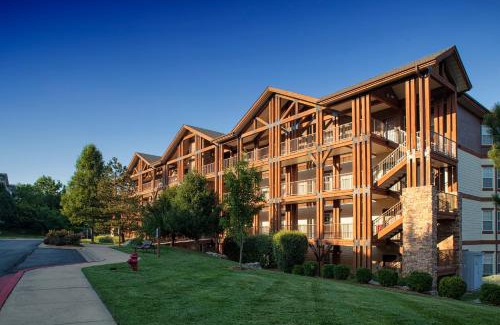 Branson Hotel | Palace View Resort by Spinnaker