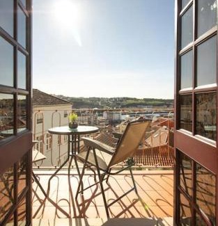 Coimbra City Centre Apartment | Palacete da Serenata @ Sé Velha