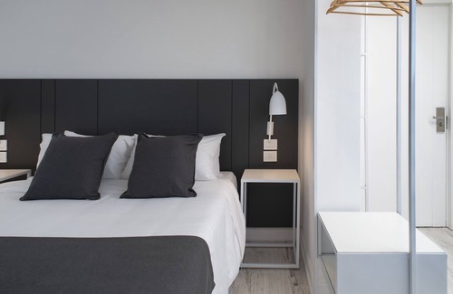 Retiro Hotel | Palacio Paz Hotel