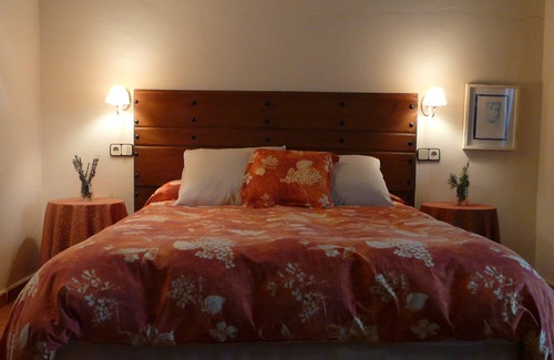 Torrejon El Rubio Hotel | Palacio Viejo de las Corchuelas