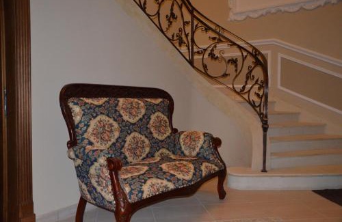 Cachtice House | Palatín