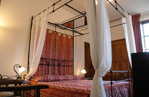 Civitella in Val di Chiana Hotel | Palazzo Tarlati Residenza d'Epoca