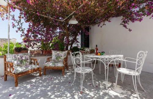 Centro Storico Villa | Palazzo Favola Dimora in town centre - Happy Rentals