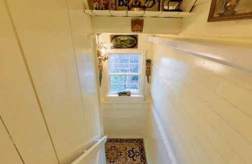 Hudson House | Palazzo Hudson - Luxury Pool, Hot Tub, and Sauna