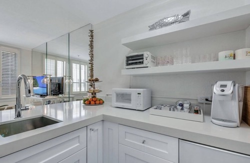 Palm Beach - West Palm Beach Apartment | Palm Beach island 1br apartment