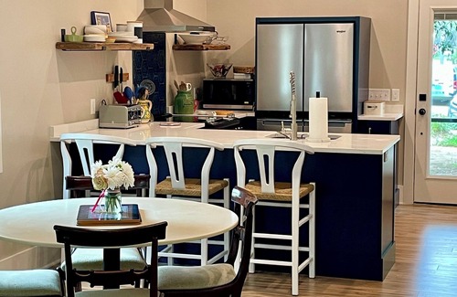 The Point Cottage | Palm Cottage, brand new 2 bedroom 2 bathroom in enchanting Beaufort