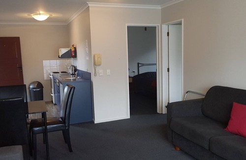 Otorohanga Hotel | Palm Court Motel