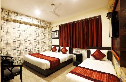 Mahipalpur Bed & Breakfast | Palm Emerald Near New Delhi International Airport