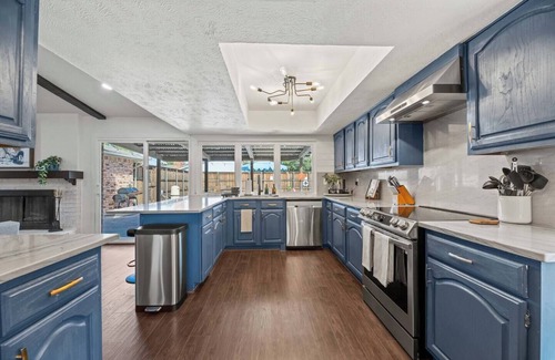 The Colony House | Palm Springs/Pool & Game Room!