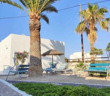 Perivolos Apartment | Palm Studios