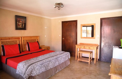 Maputo Resort | Palmeiras Guest House Matola