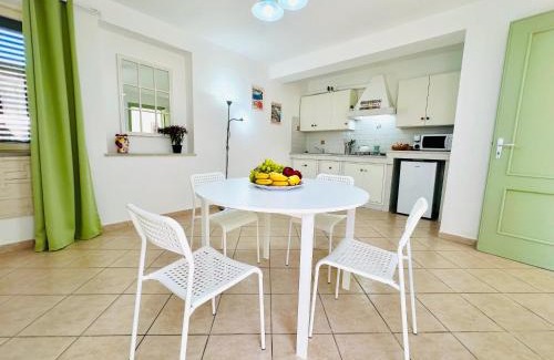 Isola delle Femmine House | Palmira