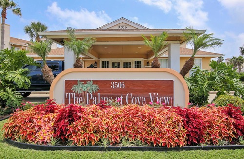 Galveston Condo | Palms at Cove View 806 - Bougie Beach Bungalow