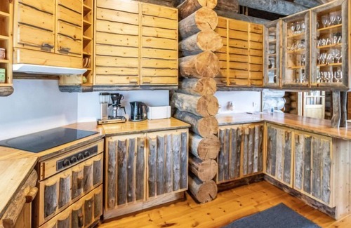 Yllasjarvi House | Palovaarankaarre 17 by Interhome