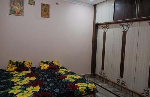 Mathura House | Pancha Tattva Nivas