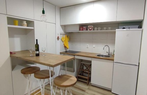 Pale Apartment | Panda