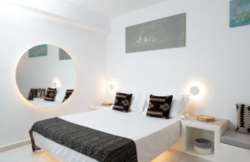 Fira Apartment | PAnDa private jaccuzi apartments