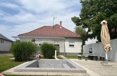 Hajduszoboszlo Apartment | Pandora Pool Apartman