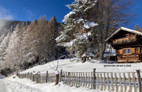 Radenthein House | Panorama Almhütte Nockberge