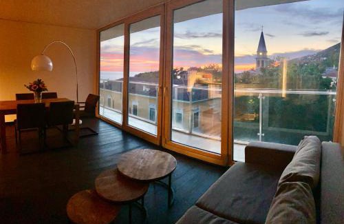 Roiano-Gretta-Barcola-Cologna-Scorcola Apartment | Panorama Apartment