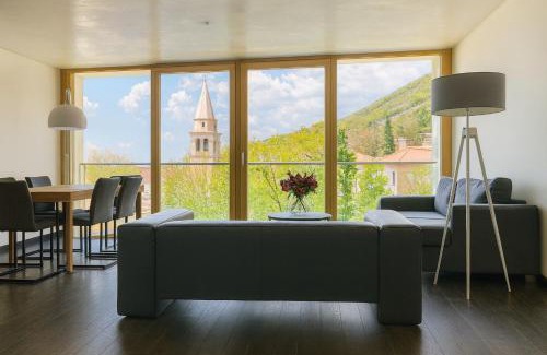 Roiano-Gretta-Barcola-Cologna-Scorcola Apartment | Panorama Apartment