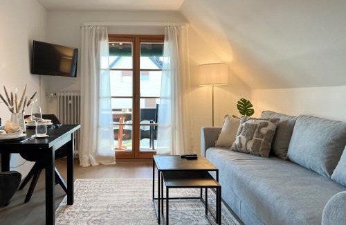 Barental Apartment | Panorama Apartment mit Titisee-Blick - Villa Hubertus