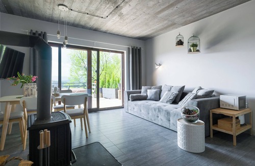 Trzemesnia House | PANORAMA CHEŁM domek w górach z widokiem na relax I sport max 8 persons