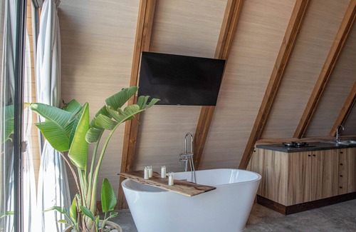 Batroun Cabin | Panorama Lodges