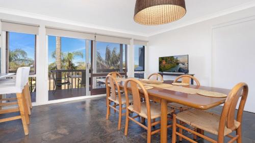 Kiama Downs House | Panorama Place on Jones Beach