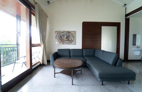 Cisarua Resort | PAnORAMA SANAD RESORT HIIL SIDE