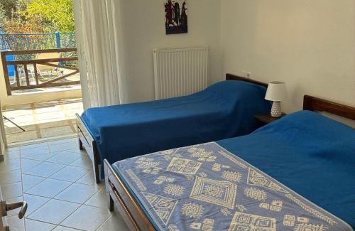 Kanapitsa Villa | Panorama Villa with Pool and Beach Access