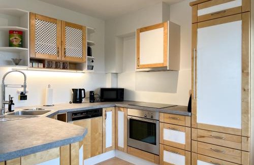 Kappel Apartment | Panoramablick mit Schwimmbad und Sauna