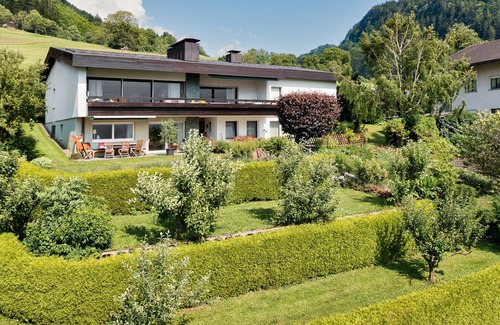 Bludenz Villa | Panoramavilla Bludenz by A-Appartments