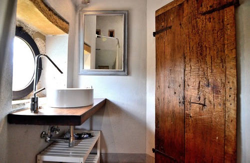 Poggibonsi Other | Panoramic castle with large pool on the walls. Ideal for weddings and events